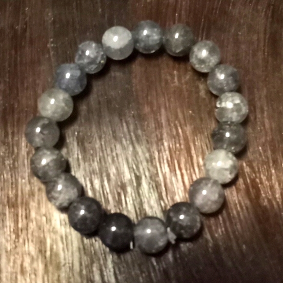 Gray Crackled Agate 10 MM Bead Stretch Bracelet - Picture 1 of 8
